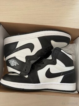 Nike Air jordan 1 Retro High OG “Black & White - 2