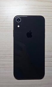 Iphone xr 64bg black dobry stav - 2