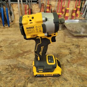 Dewalt - 2