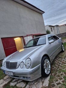 Mercedes Benz E430 V8 4MATIC - 2