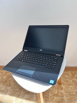 Notebook 14" DELL.Intel i5-6300U 2x2,40GHz.8gb ram.120gb SS - 2