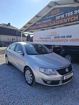 Volkswagen Passat 2.0 FSI Highline - 2