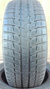 Predám 4-Zimné pneumatiky Falken Eorowinter 235/60 R17 - 2