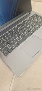 Lenovo ideapad slim 3 15IAN8 - 2