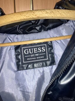 Guess bunda - 2