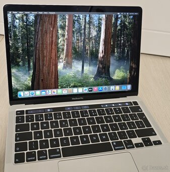 PREDÁM MacBook Pro (13-palcový, 2020) i5/16GB/500GB - 2