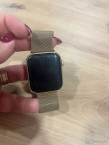 Apple Watch 6 rosé gold 44mm - 2