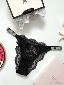 Victoria’s Secret shine strap luxusne nohavičky L - 2