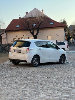 Toyota Verso 2.0 , 1 majiteľ - 2