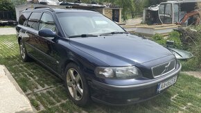 Volvo V70 D5 120kW - 2