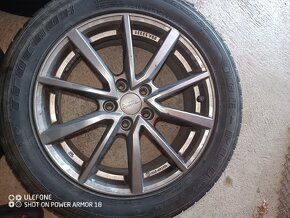 Zimné pneumatiky + elektróny 215/55 R17 - 2