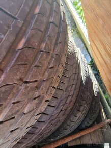 235/50R18 letné - 2