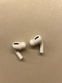 AirPods Pro 1 nabíjačka - 2