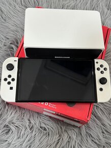 Nintendo Switch OLED White - 2