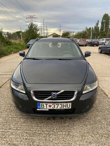 Volvo V50 - 2