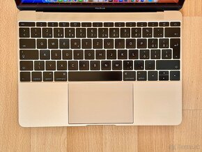 MacBook 12" Gold, TOP STAV, výdrž baterky 5 hod - 2