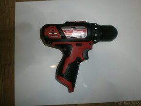 Kompaktna vrtacka Milwaukee M12BDD-0 - 2