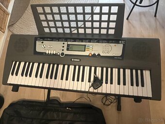 Keyboard yamaha EZ 200 - 2