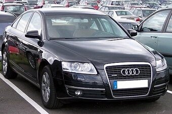 predam diely na audi A4 B8 quattro 2,0 TDI 105 KW r.v. 2010 - 2