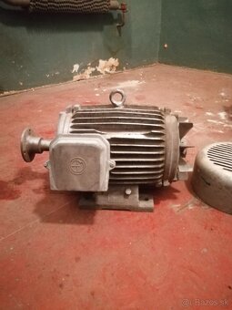 Elektromotor MEZ Mohelnice 11 kW, 1410ot, 400V - 2