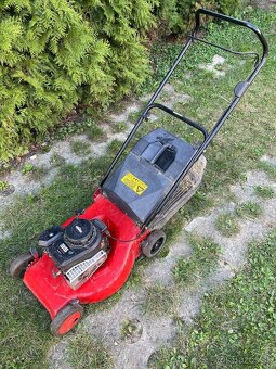 kosacka s motorom Briggs & Stratton - 2