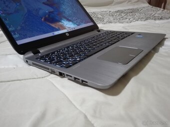 HP ProBook. i3-5.gen. 15,6". SSD 256 GB. Baterka nová. - 2