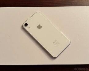  Apple iPhone XR 64GB White - 2