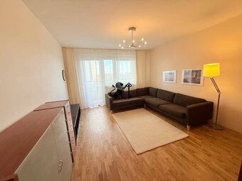 Priestranný 3-izbový byt na prenájom – 81 m², Hraničná 1, Br - 2