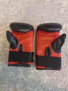 Boxerské rukavice Bail - 2