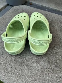 Šľapky Crocs - 2