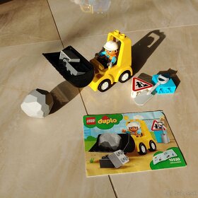 Lego Duplo buldozer - 2