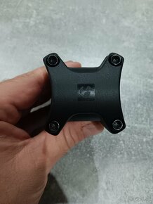 Predam pedstavec Bontrager Rhythm Comp KnockBlock - 2