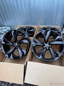 ORIG.AUDI RS6 R22 AUDI RS7 R22 AUDI RSQ8 R22 NOVE - 2