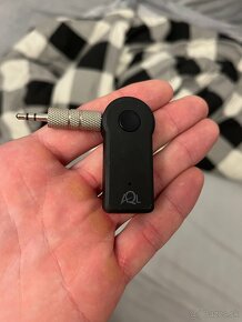 NOVY Bluetooth Adapter AUX hudba auto - 2