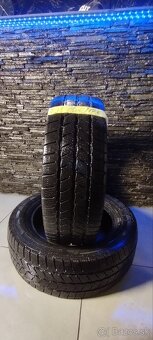 215/60 R17C M+S - 2