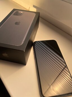 IPHONE 11 PRO 64 GB - 2