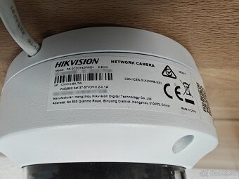 Predám bezpecnostnu kameru HIKVISION DS-2CD2142FWD-I (2.8MM) - 2