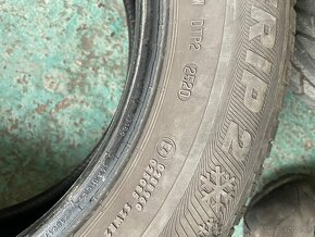 Semperit 205/60 r16 h xl zimné - 2