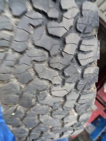 Lt215/65 R16 - 2