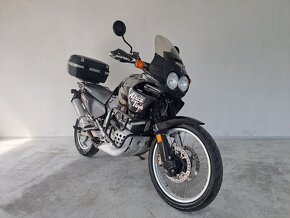 Honda XRV 750 Africa Twin - 2