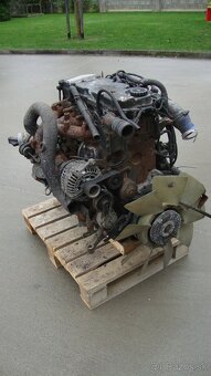 AVIA DAEWOO - MOTOR CUMMINS 150HP - 2