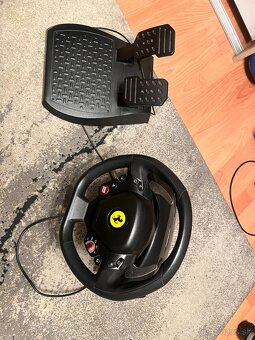 Thrustmaster T80 Ferrari 488 GTB Edition - 2