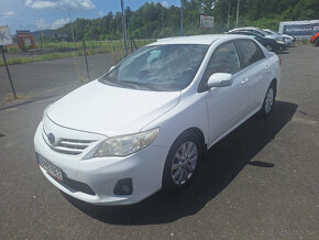 Toyota Corolla sedan 1.6 I Valvematic Luna MM - 2