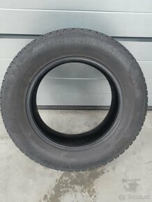 Zimne pneumatiky 215/65 R16 - 2