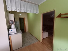 Znížená cena Predaj 3 izbový byt ,Levice - 2