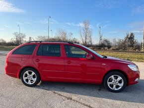 Skoda Octavia 2.0 TDI DSG family r.v 2012 xenon navi webasto - 2