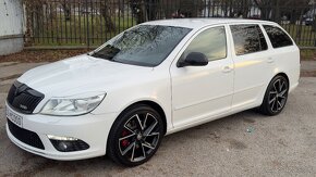 Škoda Octavia Combi 2 FL RS TDI DSG,F1,NAVI - 2