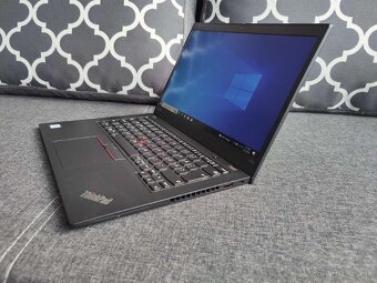 Lenovo ThinkPad X390 i5, 16GB RAM, 256GB SSD - 2