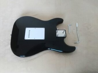 Predam telo el. gitary stratocaster.Rezervovane. - 2