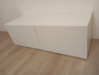 skrinka Ikea Besta - 2